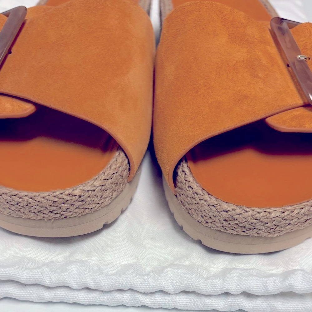 VINCE Grant Suede Buckle Slide Sandals – Orange Suede – NWOT – Size 9 (Fits 9.5) - Picture 5 of 11